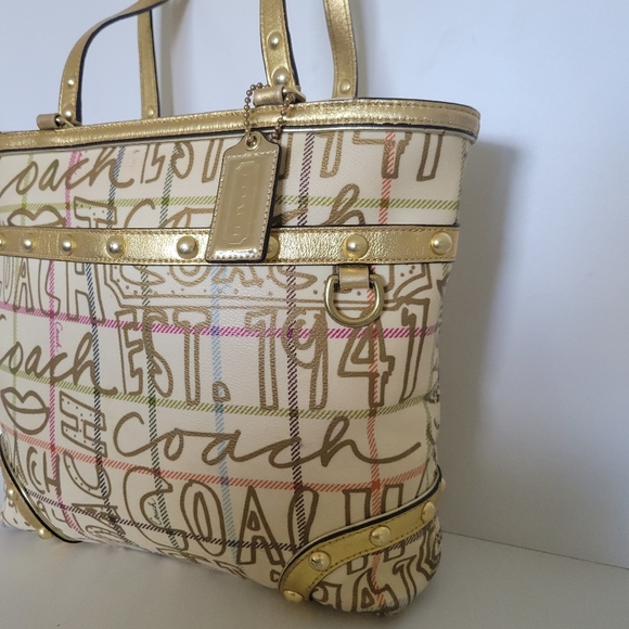 Coach Signature Coated Canvas Gold/Creamy Tote bag - Picture 9 of 10